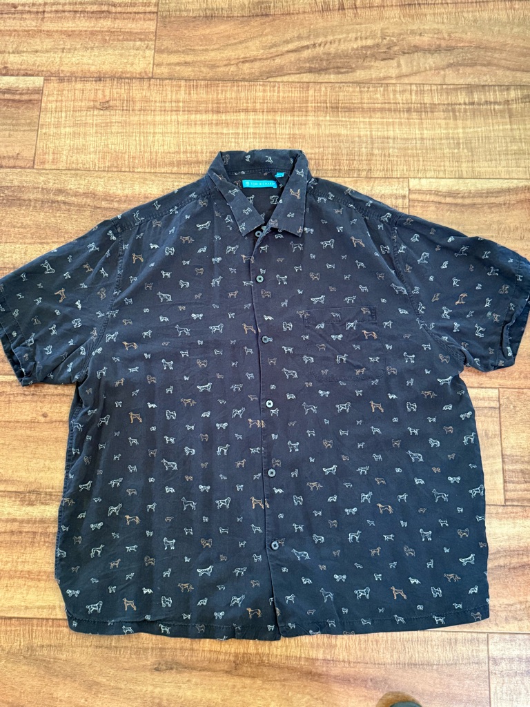 Tori Richard Black Short-Sleeve Button-Up Shirt With Dog Print